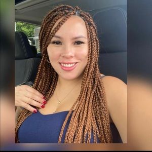 Meet your Posher, Iris